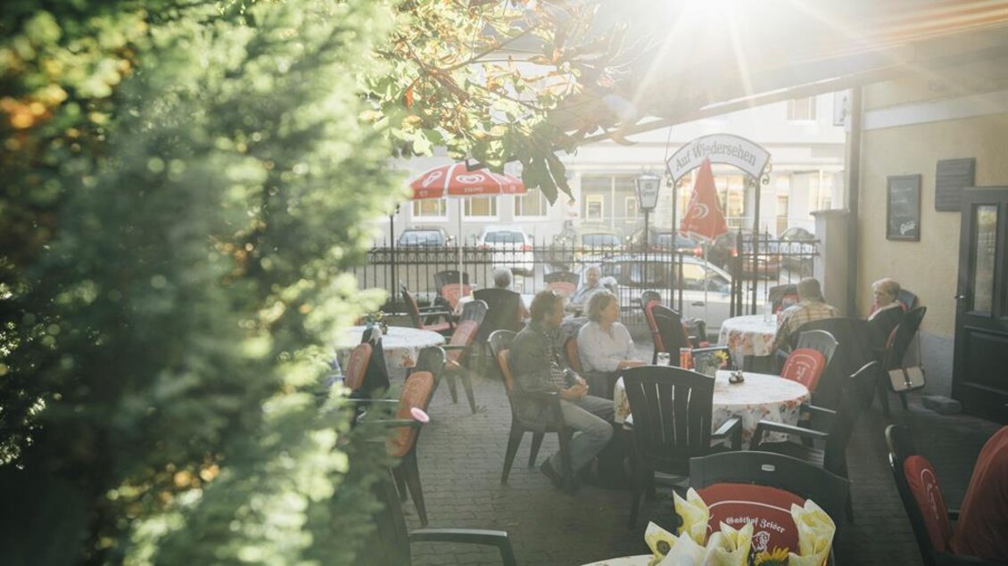 Beliebter Gastgarten beim Zeiser | © Stefan Leitner