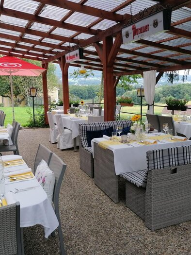 Überdachte Terrasse | © Gasthof zur Sonne