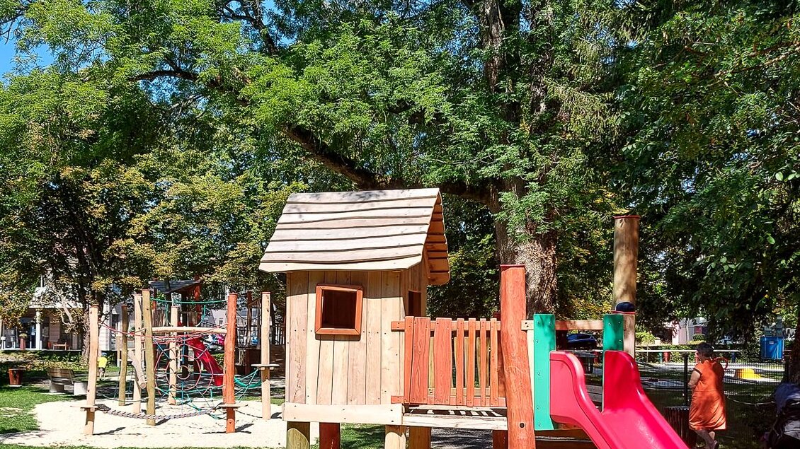 Rutschenhäuschen Generationenpark Bad Gleichenberg | © Sonnenhaus Grandl