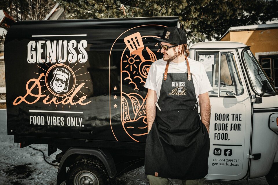Genuss Dude Foodtruck - Impression #1 | © Helmut Niemand