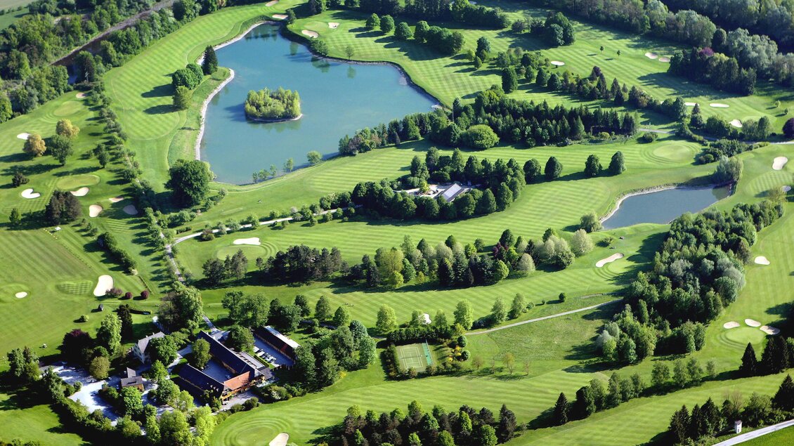 Sicht auf den Golfclub Murhof | © GEPA Pictures