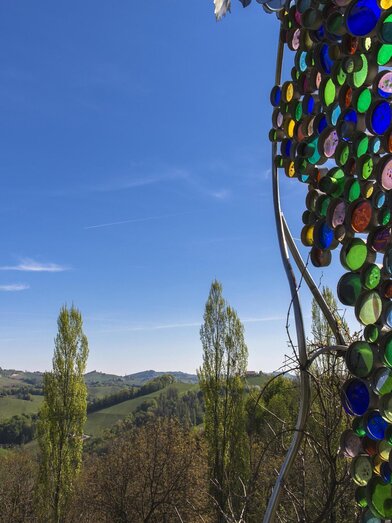 Grösste Gläserne Weintraube Leutschach | © SYMBOL | SYMBOL | © SYMBOL