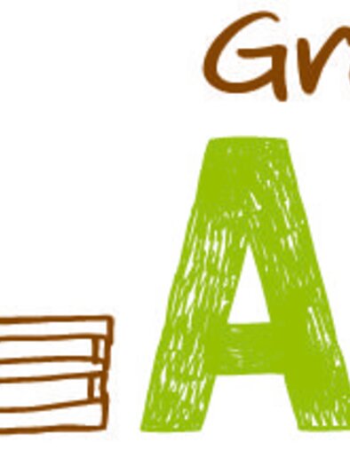 A simple, sketchy image of a farmhouse with a cart in front of it. The text "Gröbminger ALM" is displayed in a mix of brown and green. | © Gröbminger Alm