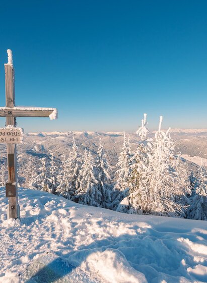 Gipfelkreuz Grebenzen im Winter | René Hochegger | © Tourismusverband Murau