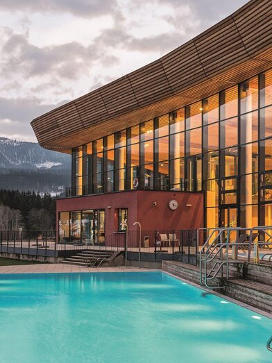 Grimming Therme in a mild evening mood | © GrimmingTherme / P.Aldag | GrimmingTherme / P.Aldag | © GrimmingTherme / P.Aldag