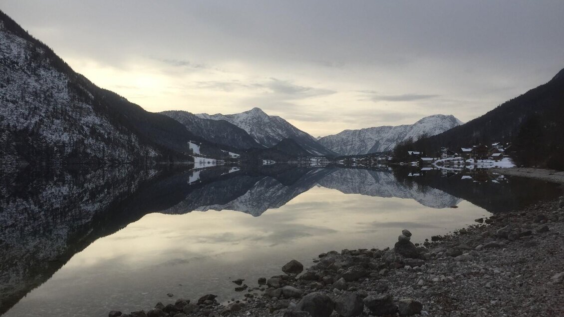 Grundlsee mit Schnee | © Bettina Scheck