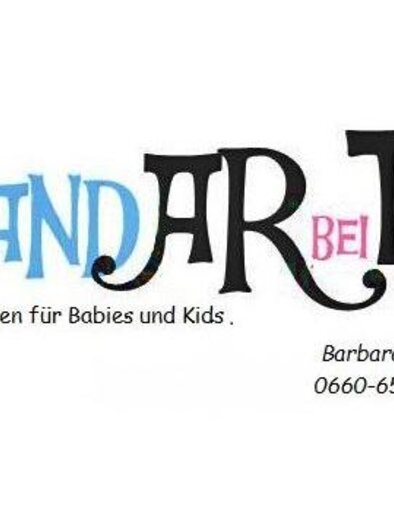 A creative logo for a sewing service called "HANDART". The service is aimed at parents of babies and children. | © Handarbeit Babsl Reiter