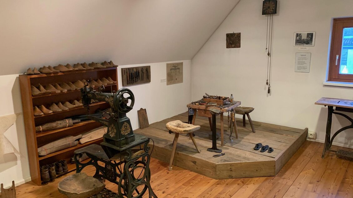 Schuster bleib bei deinen Leisten | © Landsknechte zu Gnas