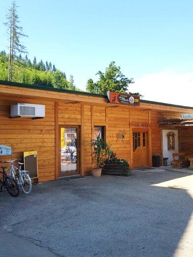 HofladenHauser-Außenansicht1-Murtal-Steiermark | © Hirschgehege Hauser | Hirschgehege Hauser | © Hirschgehege Hauser