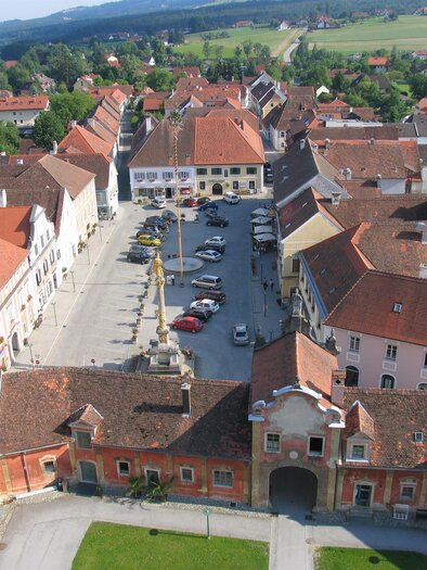 Hauptplatz Pöllau_Luftaufnahme_Oststeiermark | © Tourismusverband Oststeiermark