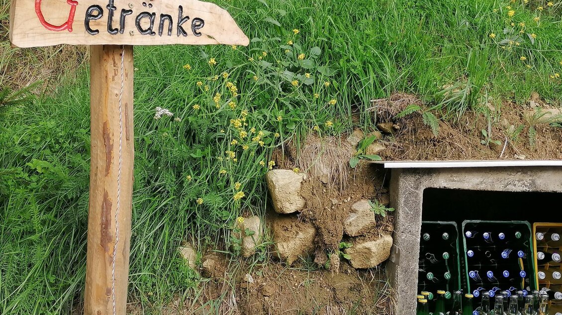 Hofer Hüttn-Getränke-Murtal-Steiermark | © Grete Pichler