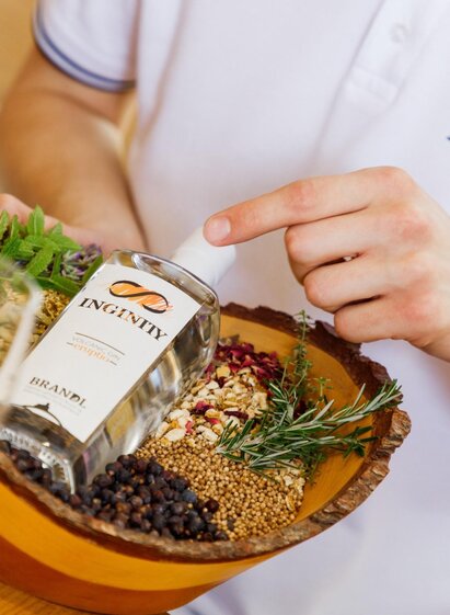 INGINITY - Volcanic Gin eruptio | © Thomas Brandl Spirits | © © Thomas Brandl Spirits