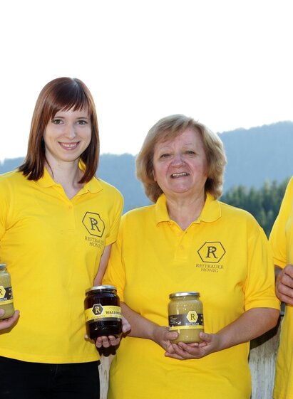 Imkerei Reitbauer_Familie Reitbauer_Oststeiermark | Doppelhofer Othmar | © Imkermeisterbetrieb Reitbauer