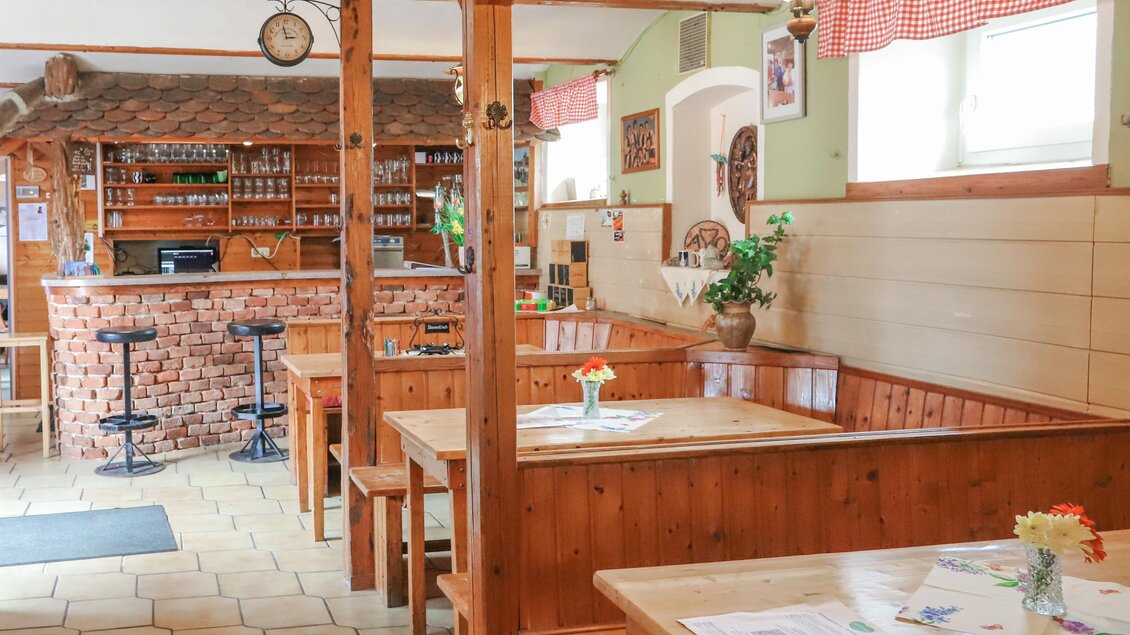 Jausenstation Herbst_Gastsstube_Oststeiermark | © Tourismusverband Oststeiermark