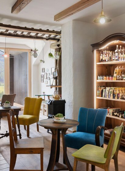 Kaffeehaus-Sloho-Innen1-Murtal-Steiermark | Sloho Bergurlaub | © Sloho Bergurlaub
