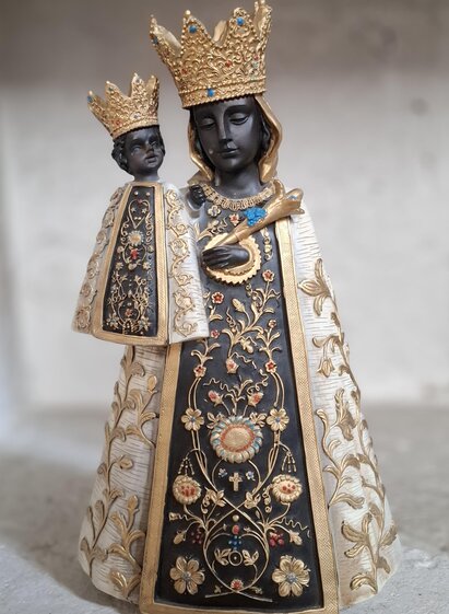 Maria in der Kirche Assach | © Beate Koller