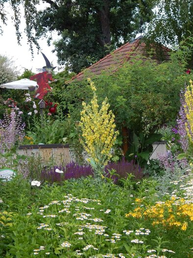 Kräuter-, Rosen- & Hexengarten Söchau 2 | © Manuela Schweinzer- Riegler