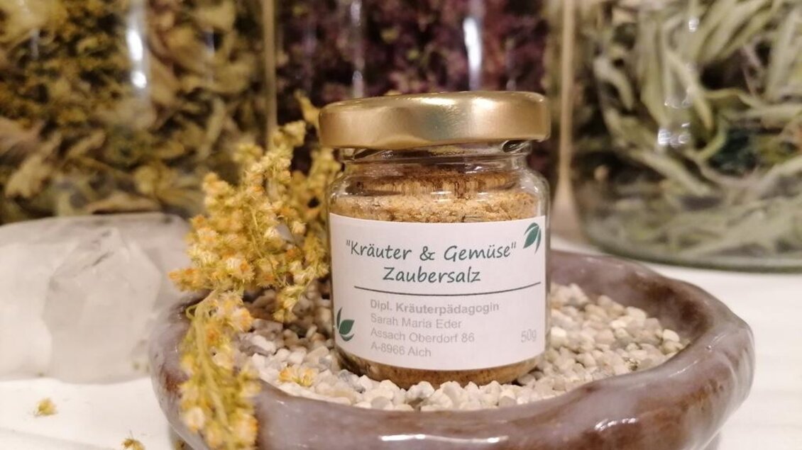 Kräuter und Gemüse Zaubersalz | © Sarah Eder &amp; Laura Warter