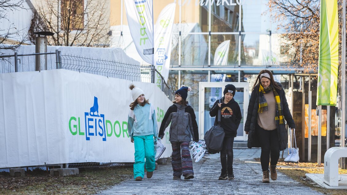 Eislaufplatz_Gruppe_Oststeiermark | © Stadtgemeinde Gleisdorf_Tourismusverband Oststeiermark