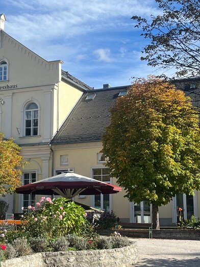 Kur- und Congresshaus Bad Aussee | © TVB Ausseerland-Salzkammergut_Nathalie Schröttenhamer | TVB Ausseerland-Salzkammergut_Nathalie Schröttenhamer | © TVB Ausseerland-Salzkammergut_Nathalie Schröttenhamer