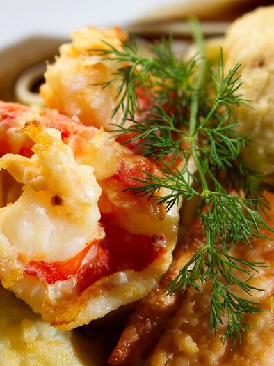 Internationale & österreichische Köstlichkeiten | © TVB Thermen- & Vulkanland