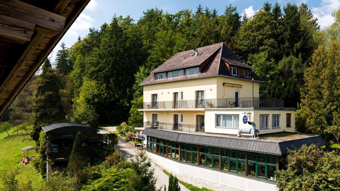 Landhaus Waldfrieden | © TV Region Graz-Harry Schiffer