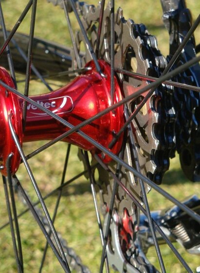 Road Bike |  pbFRS | © Pixabay