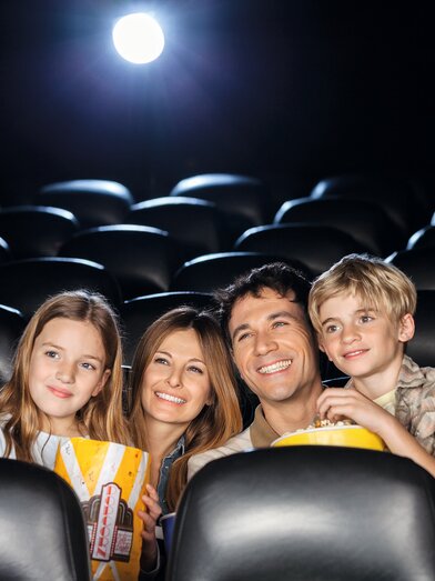 Maxoom Kino_Kinosaal_Oststeiermark | © Tyler Olsen, Adobe Stock | © Tyler Olsen, Adobe Stock