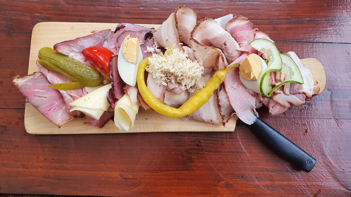 Belegtes Brot bei Mostschank Zinggl vlg. Bäck | © Oststeiermark Tourismus