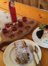 Hausgemachte Strudel | © Mostschenke Moorstüberl | Hermine Thanner | © Mostschenke Moorstüberl