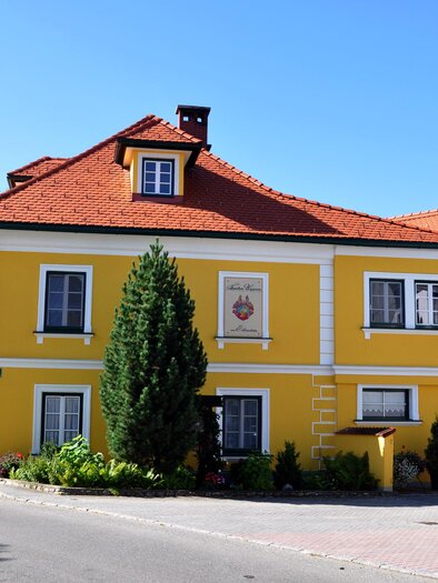 Mostschenke-Außenansicht-Murtal-Steiermark | © Mostschenke Reistenhof