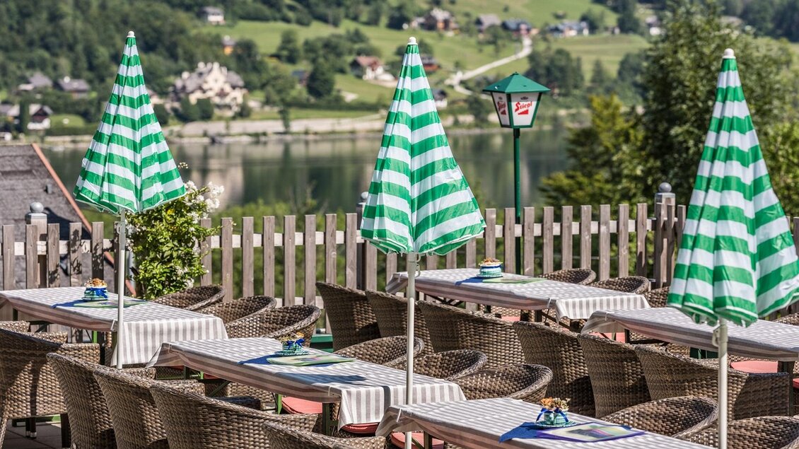 Ressenstüberl, Grundlsee, mit Gastgarten | © Markus Mitterer