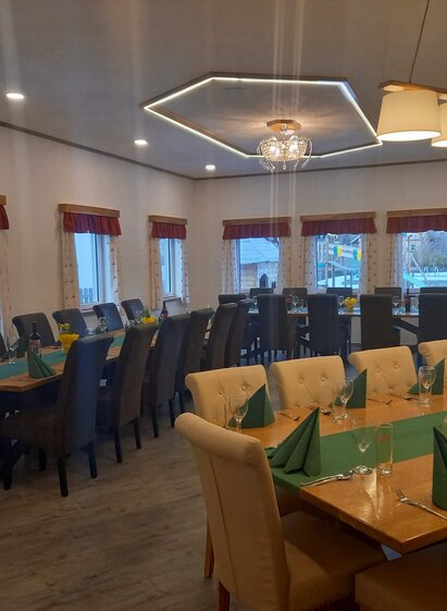 Saal | Manfred Muster | © Musterstüberl