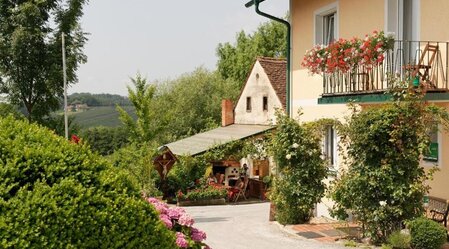 Fruit farm Planner_house view_Eastern Styria | © Obsthof Planner | © Obsthof Planner