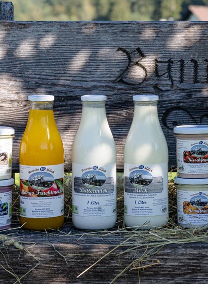 Produkte von Perwein BIO Milch | MARTINA SIEBENHANDL | © Martina Siebenhandl