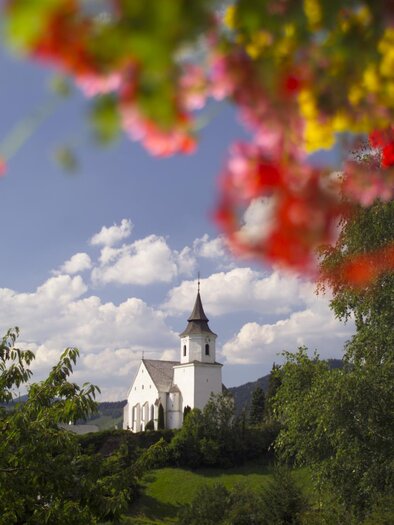 Pfarrkirche Kathrein_Blumen_Oststeiermark_Bergmann | © Tourismusverband Oststeiermark