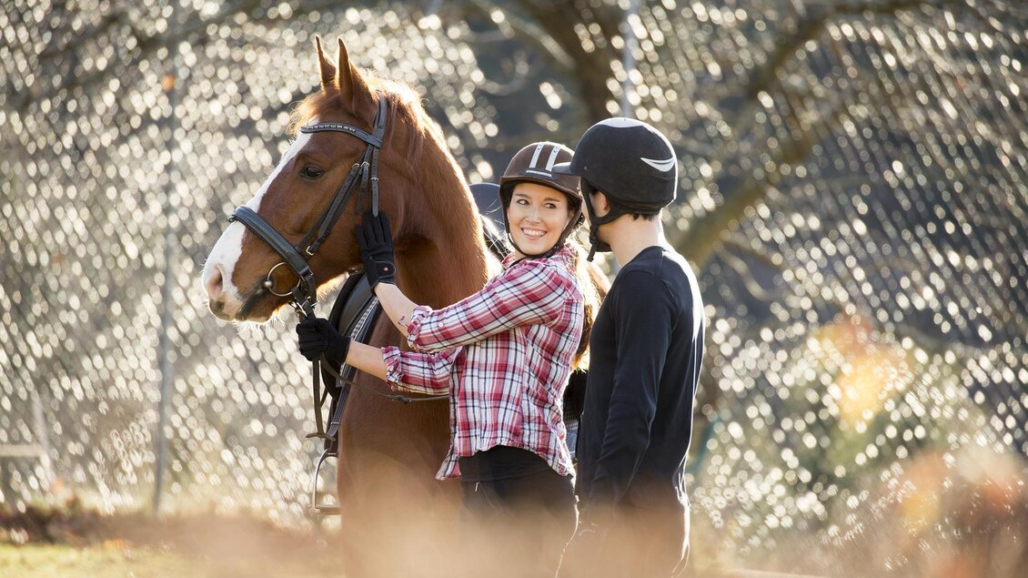 Pferdeland Pöllauer Tal_Pärchen_Oststeiermark | © Pferdeland Pöllauer Tal