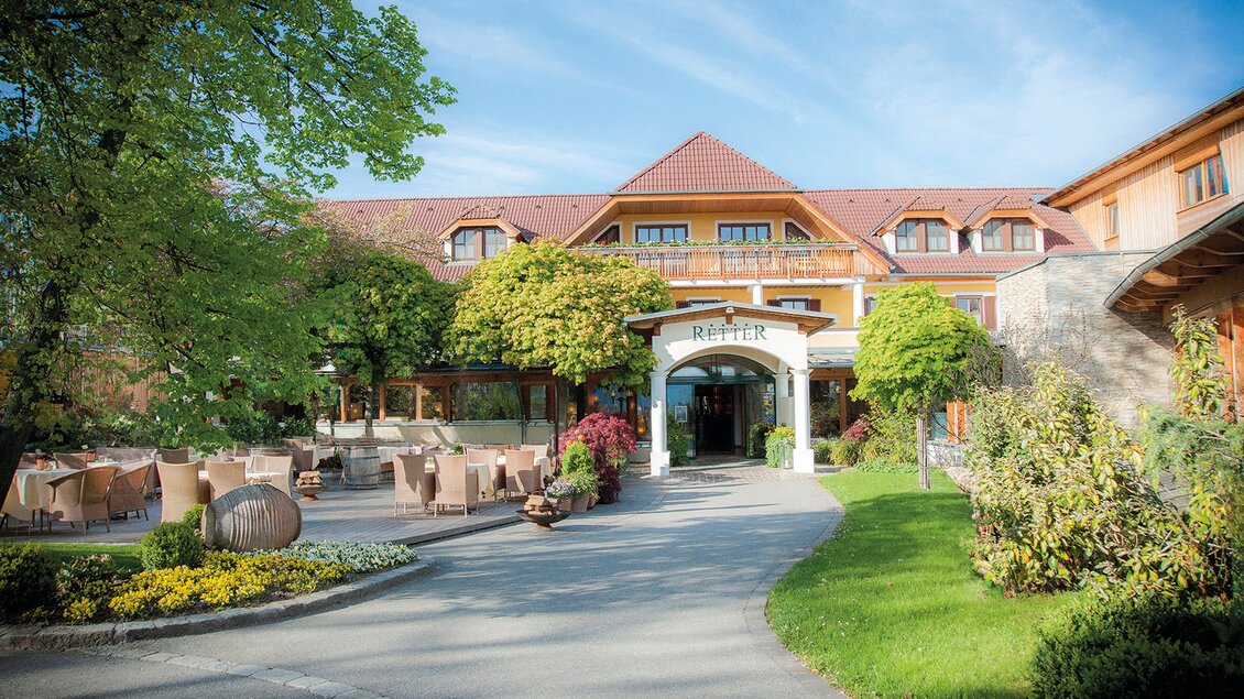 Retter Bio- Restaurant_Eingang_Oststeiermark | © RETTER Bio-Natur-Resort
