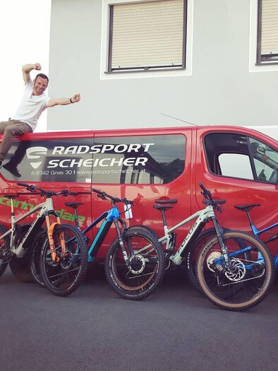 Voller Einsatz bei Radsport Scheicher | © Radsport Scheicher