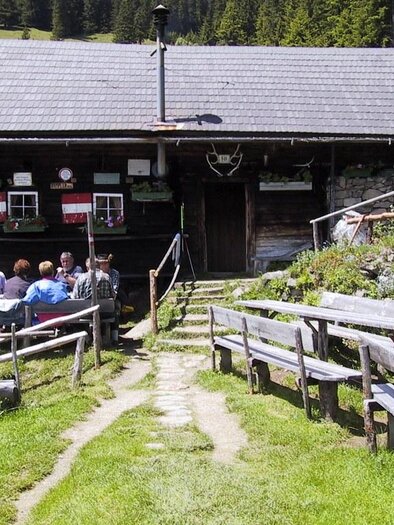 Ramplerhütte-Außenansicht1-Murtal-Steiermark | © Ramplerhütte
