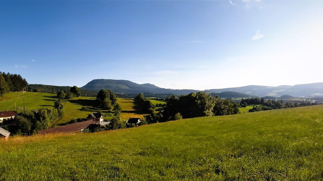 Rastplatz Burgstall_Aussicht_Oststeiermark | © Tourismusverband Oststeiermark