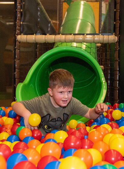 RatzFatz_Bällebad_Oststeiermark | Helmut Schweighofer | © RatzFatz - Erlebnis Arena Ratten