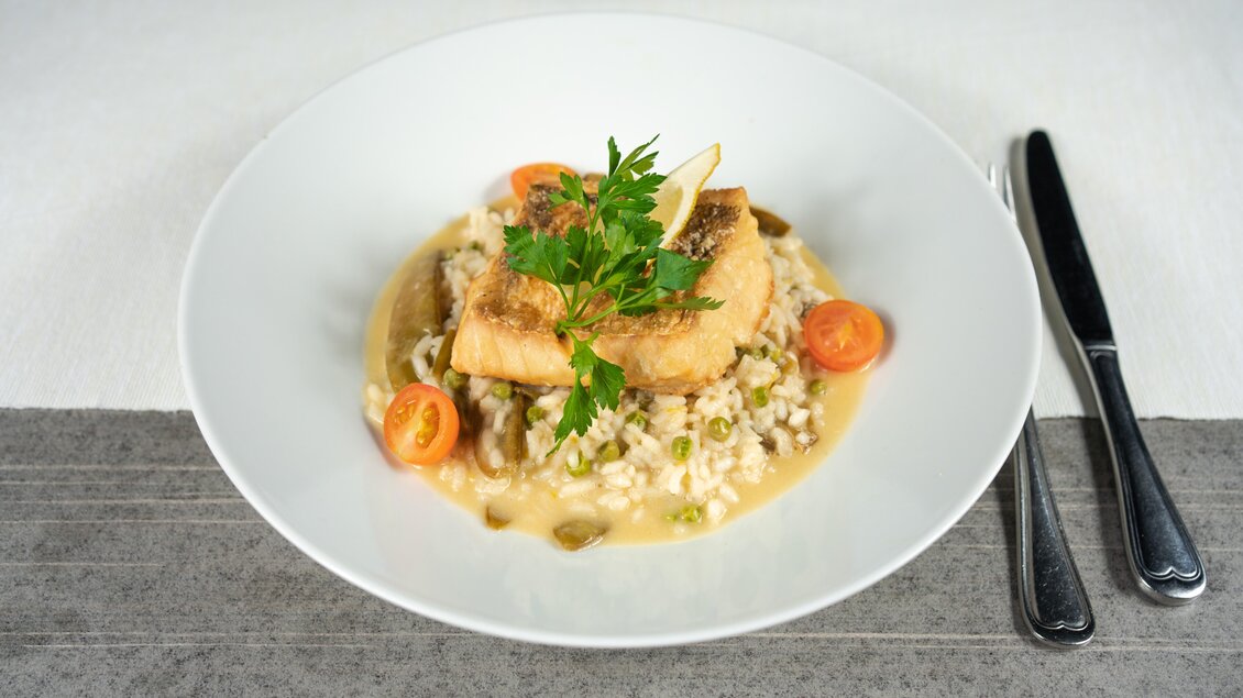 Zanderfilet (c) VIJO Content Production | © Tourismusverband Oststeiermark