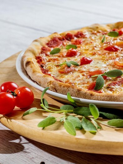 PomodoroeBasilico-Pizza-Murtal-Steiermark | © Pixabay