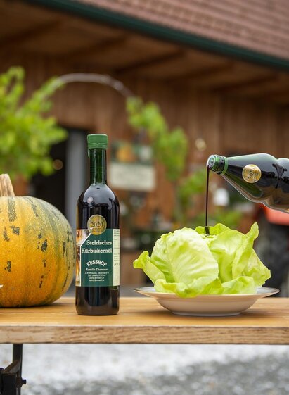 Unser Kernöl | Florian Thomann | © Russhof