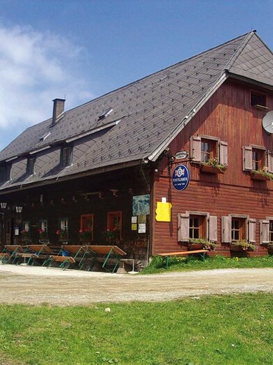 Salzstieglhaus im Sommer_Außenansicht | © Steirischen Rucksackdörfer | © Steirischen Rucksackdörfer