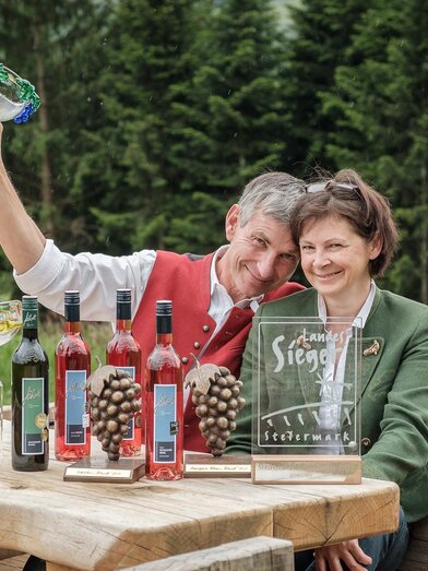 Hannes und Luise | © Schilcherei Jöbstl | Familie Jöbstl | © Schilcherei Jöbstl