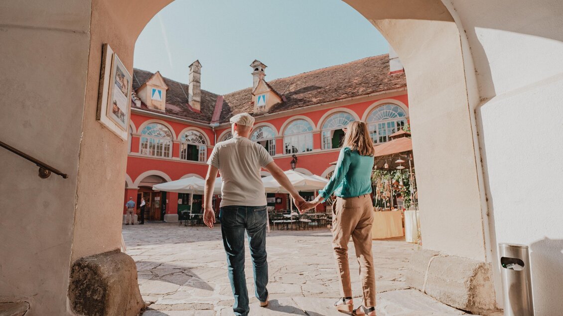 Eingang zum Schlosshof