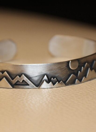 Bergarmreif | © Marlena Gerhart Schmuckgestalterin