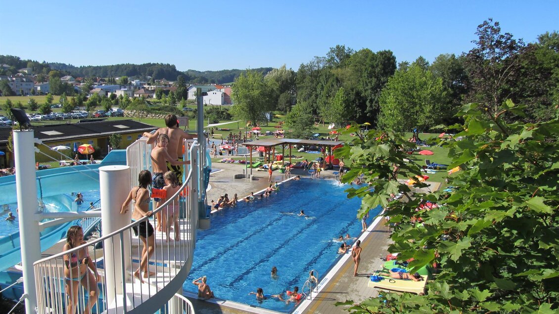 Blick auf das tolle Freibad in St. Stefan im Rosental | © Marktgemeinde Sankt Stefan im Rosental